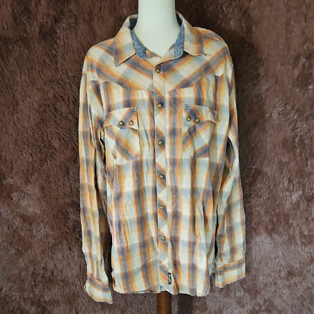 Wrangler Retro Plaid Snap-Up Shirt